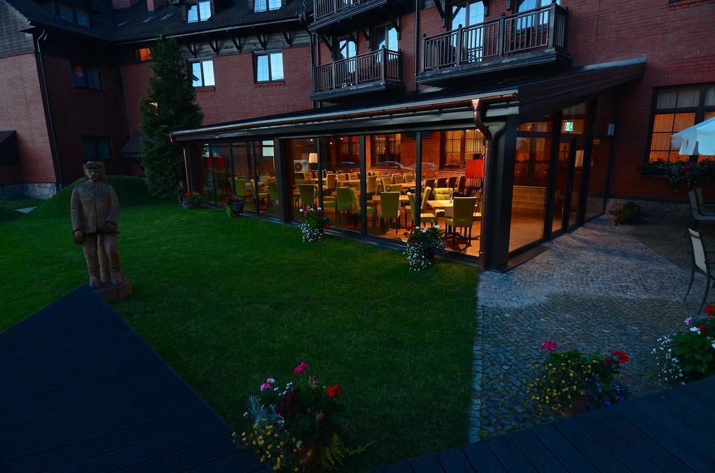 Hotel Zubrowka Spa & Wellness Białowieża Dış mekan fotoğraf