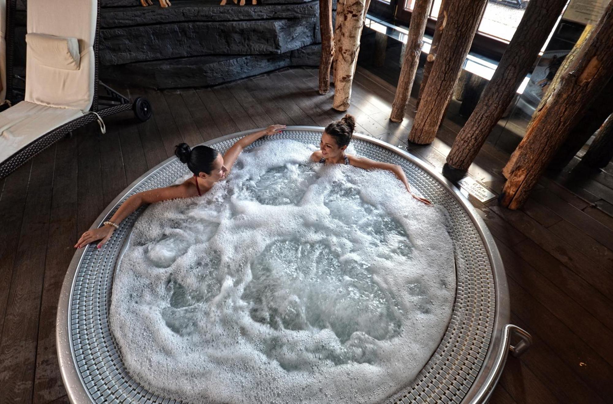 Hotel Zubrowka Spa & Wellness Białowieża Dış mekan fotoğraf