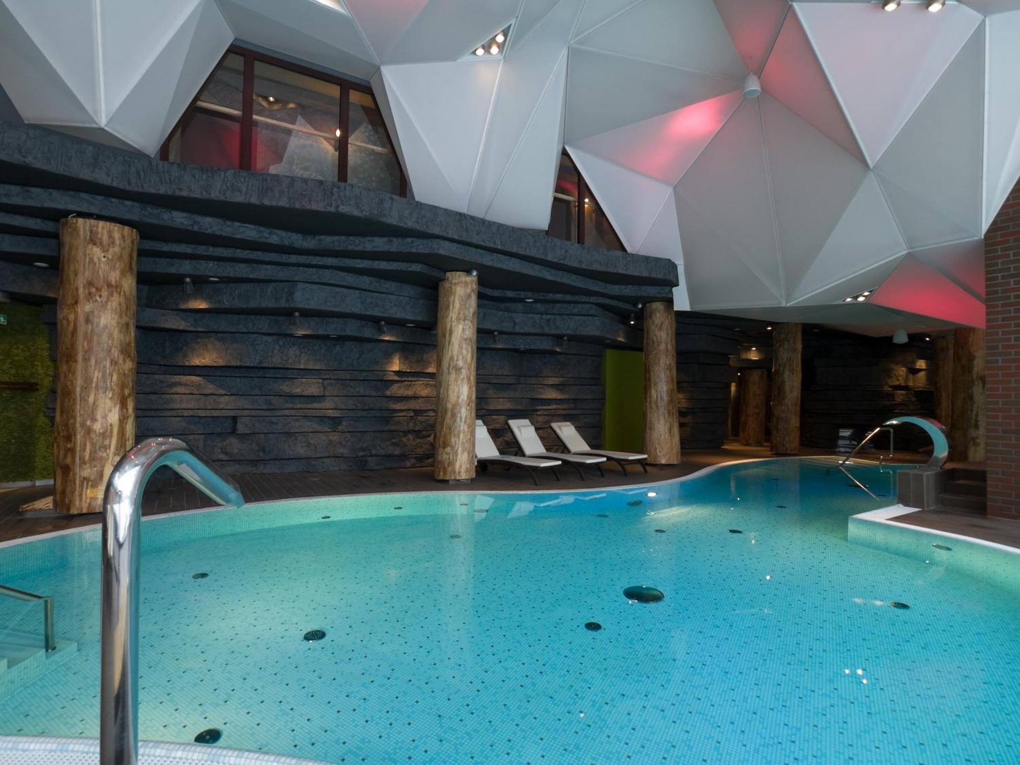 Hotel Zubrowka Spa & Wellness Białowieża Dış mekan fotoğraf
