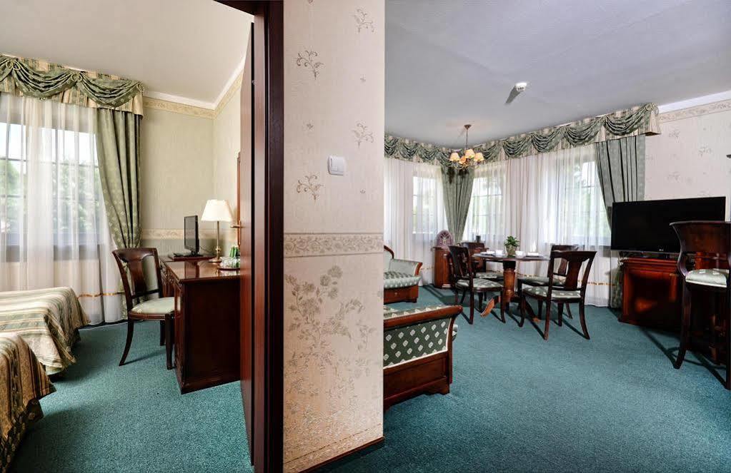 Hotel Zubrowka Spa & Wellness Białowieża Dış mekan fotoğraf