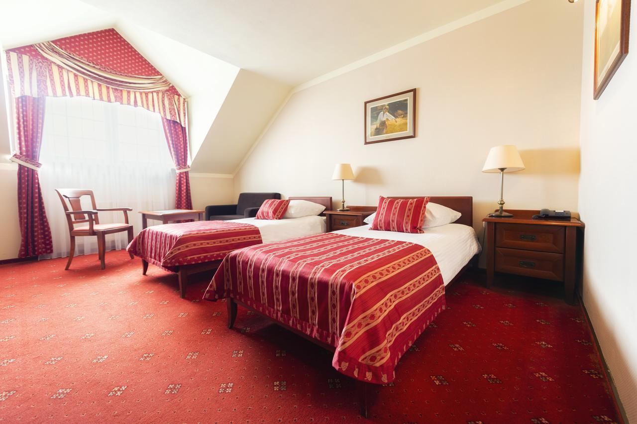 Hotel Zubrowka Spa & Wellness Białowieża Dış mekan fotoğraf